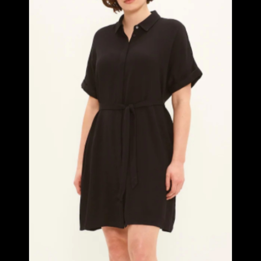 NWT Frank & Oak - Short-Sleeved Stand Collar Dress in Black, xxs